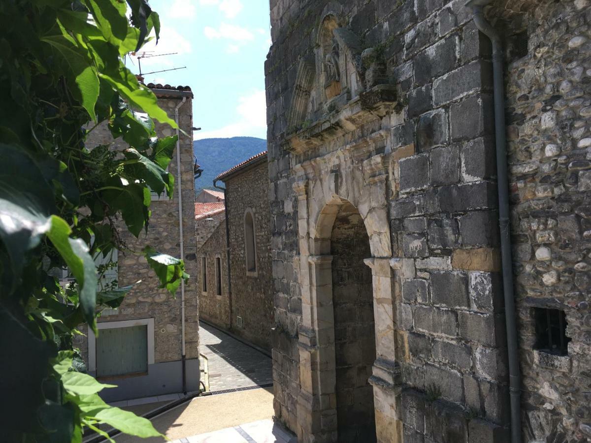 فيلا Entre L'Eglise Et La Place كويلان المظهر الخارجي الصورة